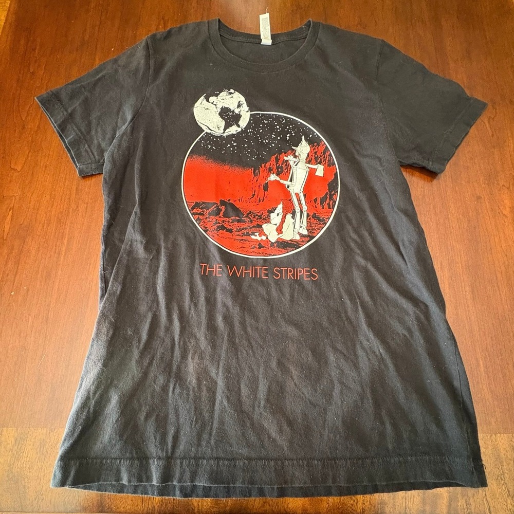 The White Stripes Graphic T-Shirt Black Red Moon Design Bella Canvas Size M